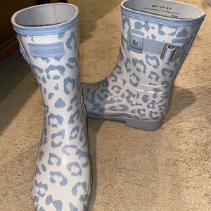 Grey Cheetah Print Hunter rain boots
